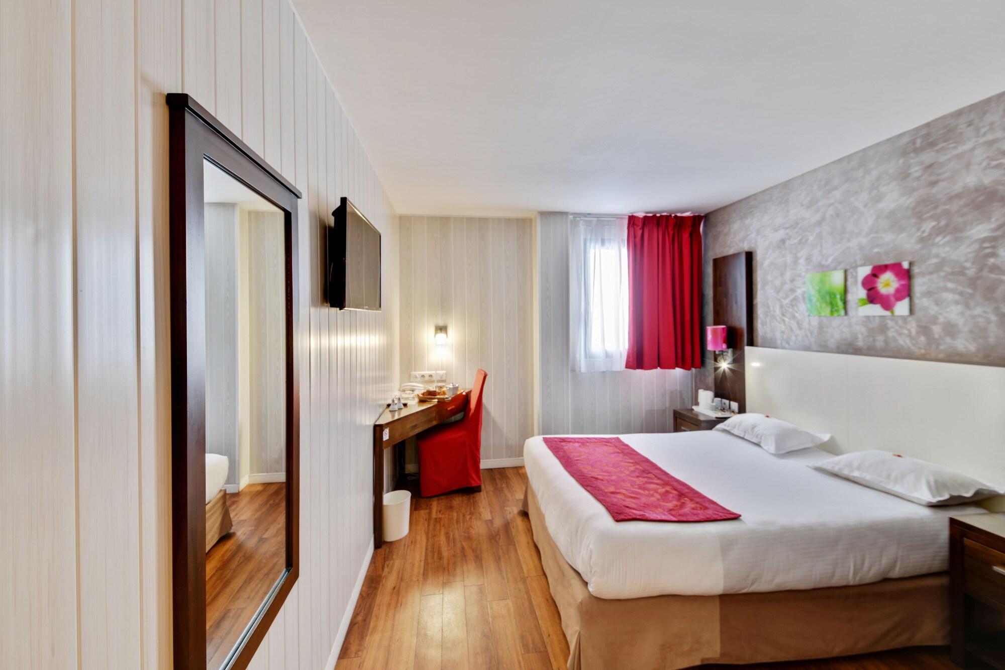 Hotel Paris Pacific Paris-Villejuif- Pres Du Metro L'Hay Les Roses Ligne 14 - Direct Paris-Aeroport Orly Et Institut Gustave Roussi Luaran gambar