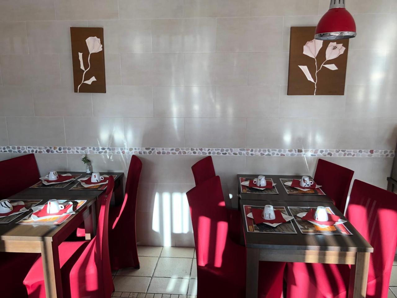 Hotel Paris Pacific Paris-Villejuif- Pres Du Metro L'Hay Les Roses Ligne 14 - Direct Paris-Aeroport Orly Et Institut Gustave Roussi Luaran gambar